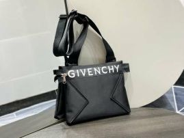 Picture of Givenchy Mens Bags _SKUfw151614076fw